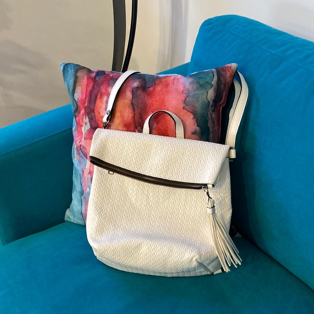 Brand new Patricia Nash Bag. Convertible style NWT